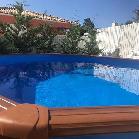 Tatil Evi Casa Rouge With Swimming Pool Sesimbra